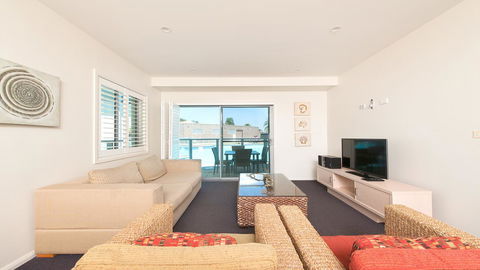 Pacific Blue, Salamander Bay - Tourism Hervey Bay 34