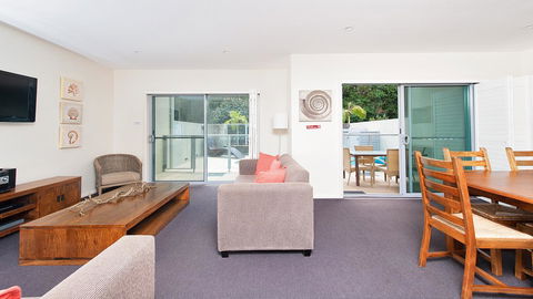 Pacific Blue, Salamander Bay - Tourism Hervey Bay 28
