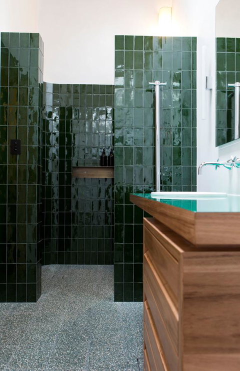Beach Hotel Resort - Hervey Bay Accommodation 20
