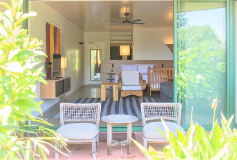 Beach Hotel Resort - Hervey Bay Accommodation 11