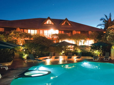 Beach Hotel Resort - Hervey Bay Accommodation 25