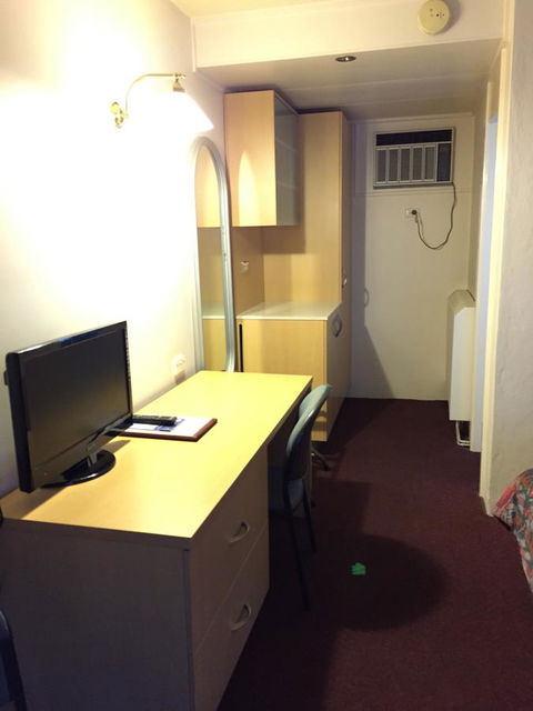 Cooma Motor Lodge Motel - Hervey Bay Accommodation 12