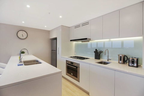 Brand New 3 Bedrooms Apt With Waterfront View - Hervey Bay Accommodation 7