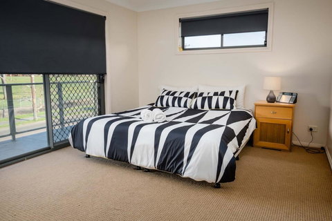 Bluegum Apartments Newcastle - Hervey Bay Accommodation 16