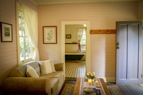 Arcadia - The Barn Cottage & Rosehill Cottage - Tourism Hervey Bay 20