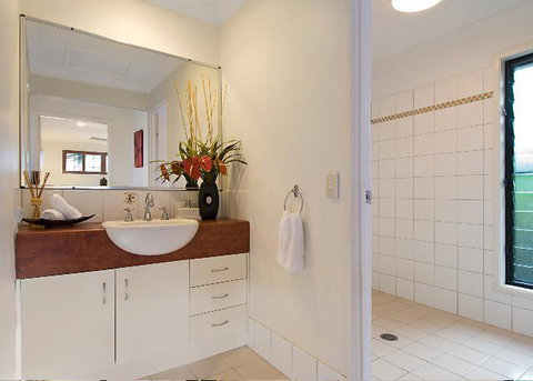 Suranadi Beach House 1 - Hervey Bay Accommodation 1