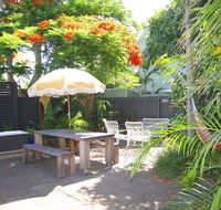 Gidget's Surf Shack - Hervey Bay Accommodation