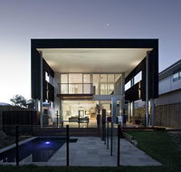 Casuarina Beachfront House - Hostie Properties - Hervey Bay Accommodation