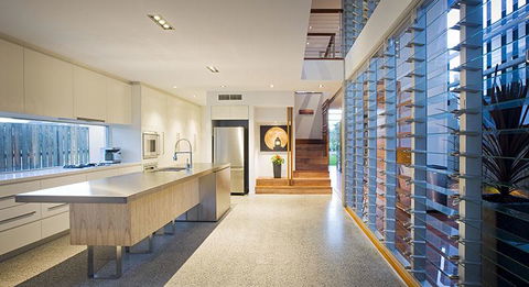 Casuarina Beachfront House - Hostie Properties - Hervey Bay Accommodation 19
