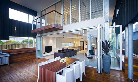 Casuarina Beachfront House - Hostie Properties - Hervey Bay Accommodation 21