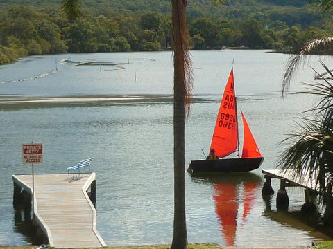 Pelican H2O One & Two Bedroom Apartments - Tourism Hervey Bay 4