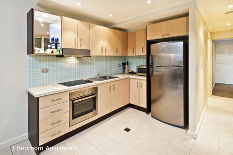 Best Western Plus Hotel Stellar - Hervey Bay Accommodation 43