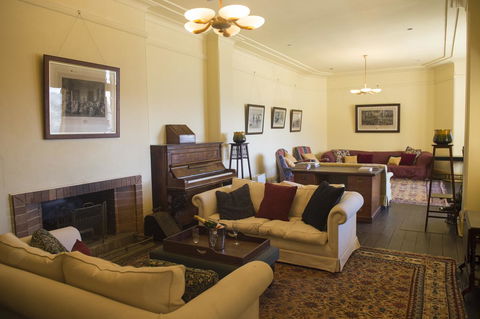 Hillview Heritage Hotel - Tourism Hervey Bay 9