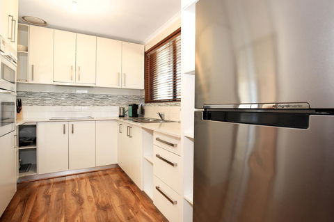 Sandy Toes Beach House Jervis Bay - 2min To Beach - Tourism Hervey Bay 9