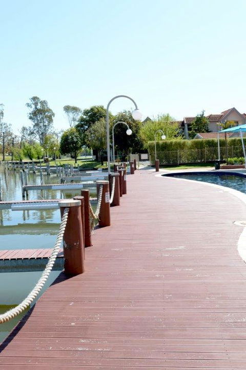 Yarrawonga Waterfront Apartments - Hervey Bay Accommodation 2