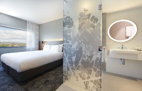 Holiday Inn Express Newcastle, An IHG Hotel - Tourism Hervey Bay 17