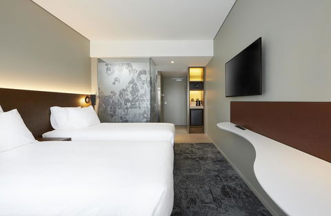 Holiday Inn Express Newcastle, An IHG Hotel - Tourism Hervey Bay 20