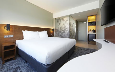 Holiday Inn Express Newcastle, An IHG Hotel - Tourism Hervey Bay 18