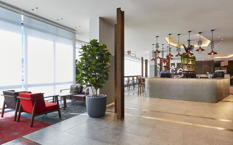 Holiday Inn Express Newcastle, An IHG Hotel - Tourism Hervey Bay 2