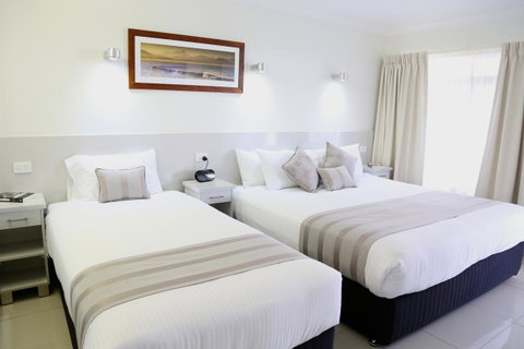 Bay Motel - Hervey Bay Accommodation 12