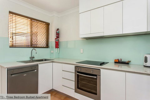The Terraces Main Beach - Hervey Bay Accommodation 9