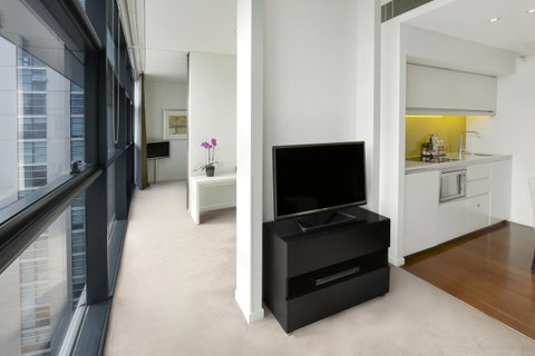 Fraser Suites Sydney - Hervey Bay Accommodation 10