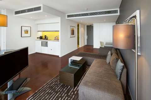 Fraser Suites Sydney - Hervey Bay Accommodation 11