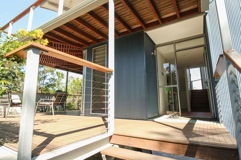 Valla's Beach House - Tourism Hervey Bay 21