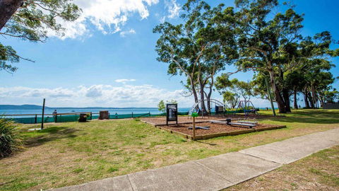 SUNSET@CORLETTE - Tourism Hervey Bay 17