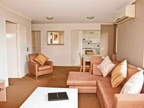 South Pacific Apartments - Tourism Hervey Bay 14