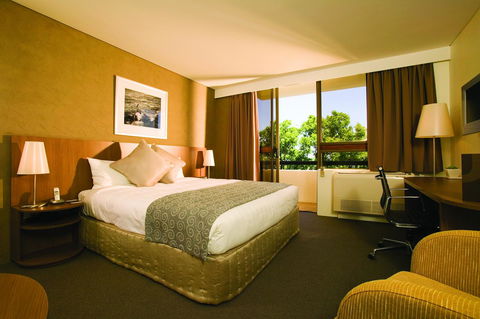 Hotel Urban St Leonards - Hervey Bay Accommodation 30