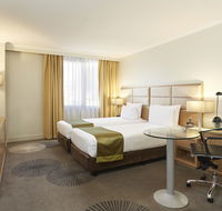 Holiday Inn Parramatta - Hervey Bay Accommodation