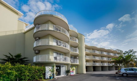 Cabarita Lake Apartments - Tourism Hervey Bay 12