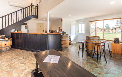 Madigan Wine Country Cottages - Hervey Bay Accommodation 25