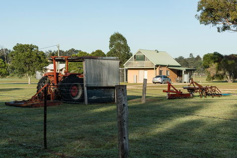 Madigan Wine Country Cottages - Hervey Bay Accommodation 28