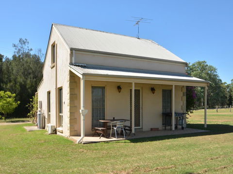 Madigan Wine Country Cottages - Hervey Bay Accommodation 41