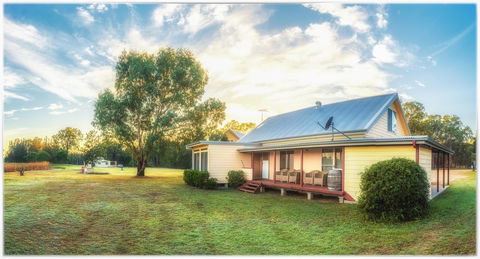 Madigan Wine Country Cottages - Hervey Bay Accommodation 1