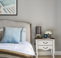 The Spa Cottage with HotTub Netflix  Stan - Hervey Bay Accommodation
