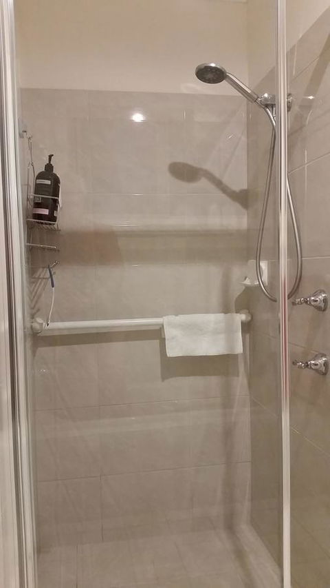 Twin Palms Holiday House At Lighthouse - Hervey Bay Accommodation 13