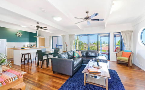 Coast Yamba - Adults Only - Hervey Bay Accommodation 7