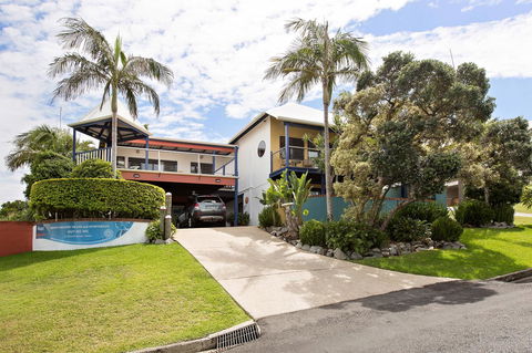 Coast Yamba - Adults Only - Hervey Bay Accommodation 27