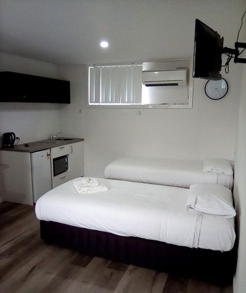 Appin Village Motel - Tourism Hervey Bay 18