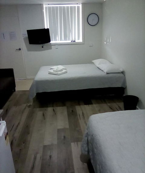 Appin Village Motel - Tourism Hervey Bay 1