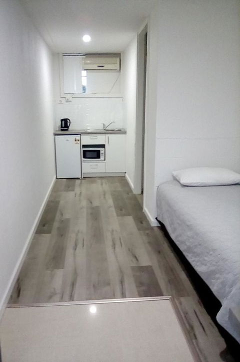 Appin Village Motel - Tourism Hervey Bay 21