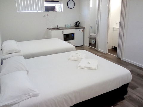 Appin Village Motel - Tourism Hervey Bay 9
