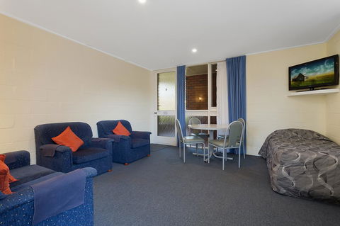 Kalindo Merimbula - Tourism Hervey Bay 8