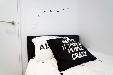 Two Bedroom Darling Harbour Apt Chinatown CBD UTS - Hervey Bay Accommodation 37