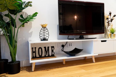 Two Bedroom Darling Harbour Apt Chinatown CBD UTS - Hervey Bay Accommodation 11