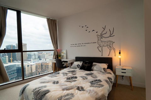 Two Bedroom Darling Harbour Apt Chinatown CBD UTS - Hervey Bay Accommodation 9