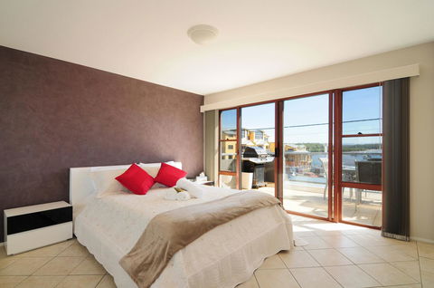 Jervis Bay Vista - Hervey Bay Accommodation 0